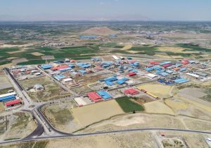 ورود ۲۵ واحد تولیدی در سیستان و بلوچستان به چرخه تولید