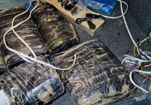 سلاح و محموله‌های انفجاری از یک گروهک تروریستی در سیستان و بلوچستان کشف شد