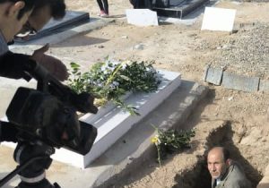 فیلم کوتاه “زنده به گور” کلید خورد