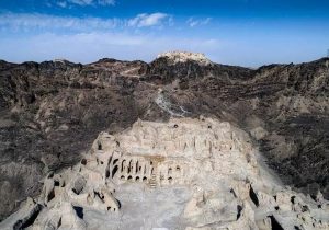 جشن بزرگ نوروزانه سیستان در کوه خواجه برگزار می‌شود 