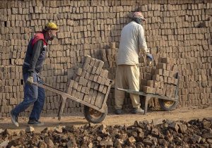 قریب به هزار نیروی کار خارجی غیرمجاز در سیستان و بلوچستان شناسایی شدند