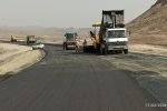 آغاز عملیات آسفالت ۹ کیلومتر بزرگراه در محور زاهدان به خاش