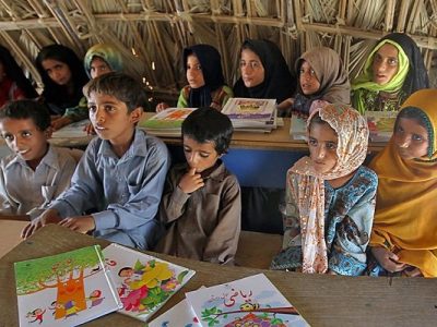 زنگ خطر برای آموزش کودکان سیستان و بلوچستان؛ کاهش سن ورود به مدرسه از ۷ به ۵ سالگی نیازمند تأمل است!
