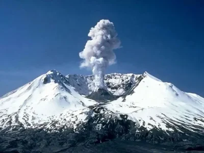 سازمان زمین‌شناسی: فوران تفتان در آینده نزدیک وجود ندارد