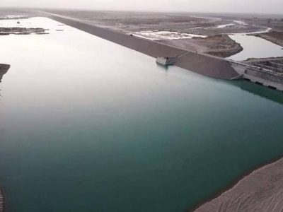 انتقاد امام جمعه نیمروز بابت باور روایتهای کذب طالبان توسط مسئولان استانی و کشوری در خصوص حقابه هیرمند