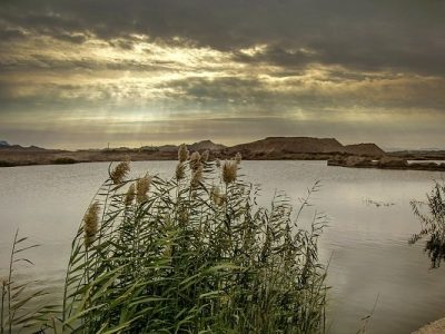 احداث سد لار شهرستان زاهدان در دست مطالعه است