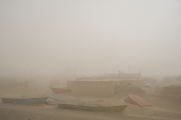 ضرورت اتخاذ تدابیر مناسب برای مرطوبسازی کانونهای گرد و غبار تالاب هامون