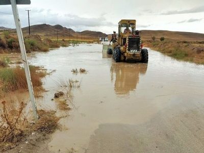 مسدود شدن ۳ جاده در جنوب سیستان و بلوچستان بر اثر سیلاب