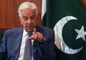 وزیر دفاع پاکستان: صبر اسلام آباد لبریز شده؛ یک جنگ آشکار با طالبان خواهیم داشت / طالبان، افغانستان را به مستعمره هند تبدیل کردند