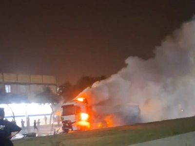 آتشسوزی تانکر گاز در زاهدان مهار شد